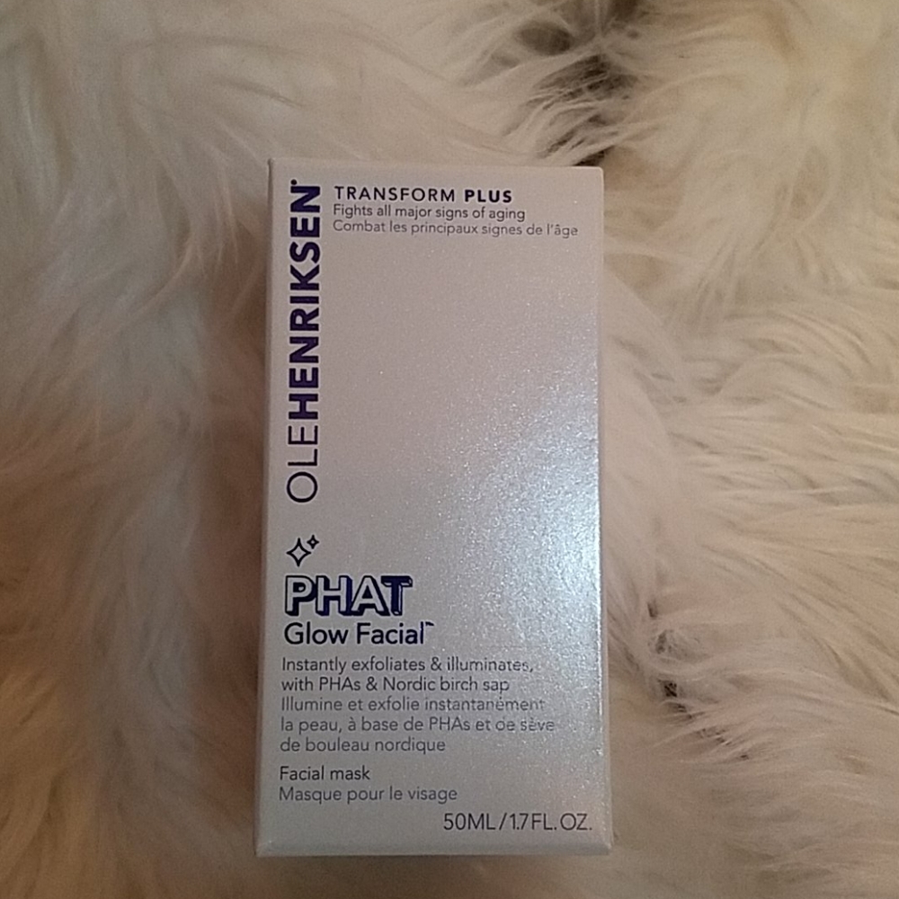 OLEHENRIKSEN PHAT Glow Facial